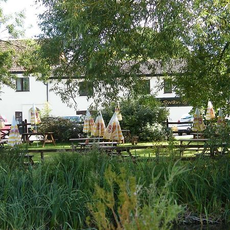 The Swan At Stoford Hotel Stapleford Kültér fotó