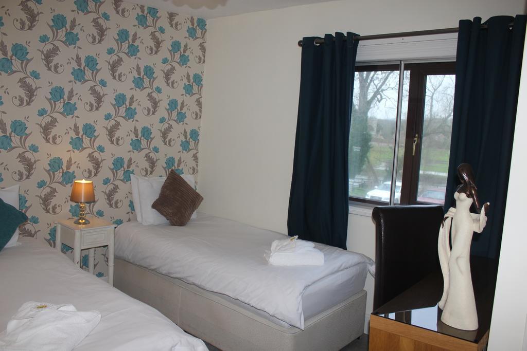 The Swan At Stoford Hotel Stapleford Kültér fotó